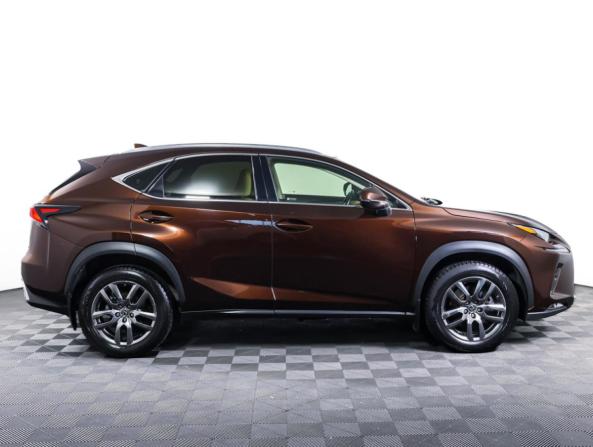 Lexus NX I Рестайлинг с пробегом 2017 года, цена 3 029 000 рублей, 124907 км, внедорожник, Автокод Объявления