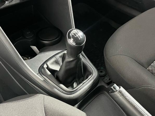 Volkswagen Polo V Рестайлинг с пробегом 2017 года, цена 1 100 000 рублей, 109087 км, седан, Автокод Объявления