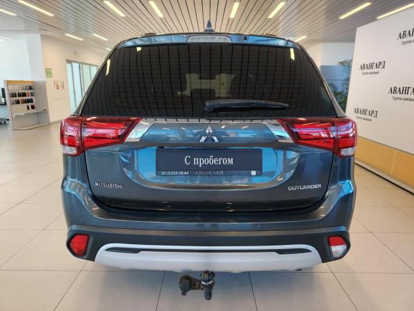 Mitsubishi Outlander III Рестайлинг 3 с пробегом 2019 года, цена 1 968 000 рублей, 105024 км, внедорожник, Автокод Объявления