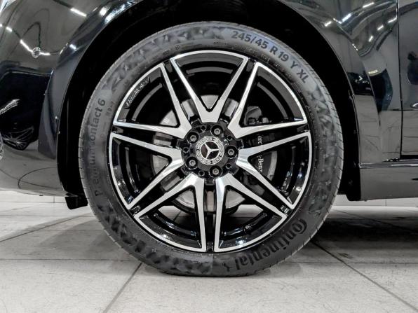 Mercedes-Benz V-Класс III (W447) Рестайлинг с пробегом 2022 года, цена 10 175 000 рублей, 31090 км, минивэн, Автокод Объявления