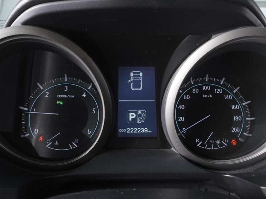 Toyota Land Cruiser Prado 150 Series Ростов-на-Дону  - изображение 19