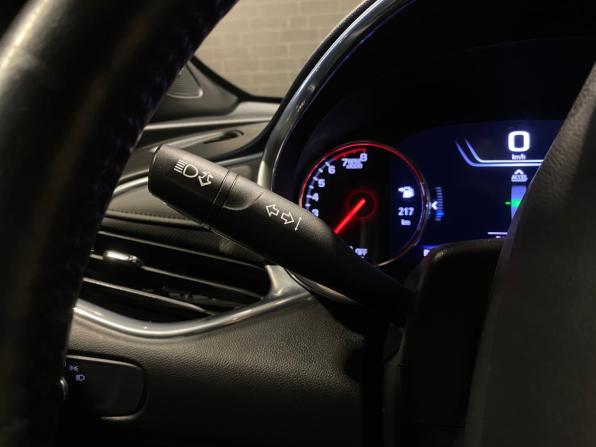 Chevrolet Malibu IX Рестайлинг с пробегом 2019 года, цена 2 015 000 рублей, 52392 км, седан, Автокод Объявления