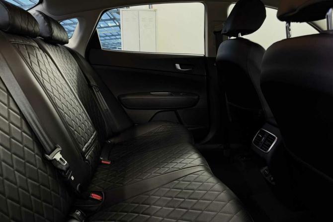 Kia Optima IV Рестайлинг с пробегом 2018 года, цена 2 170 000 рублей, 50710 км, седан, Автокод Объявления