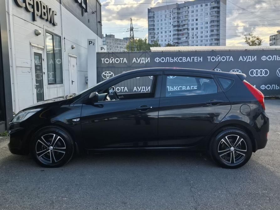 Hyundai Solaris I Москва  - изображение 8