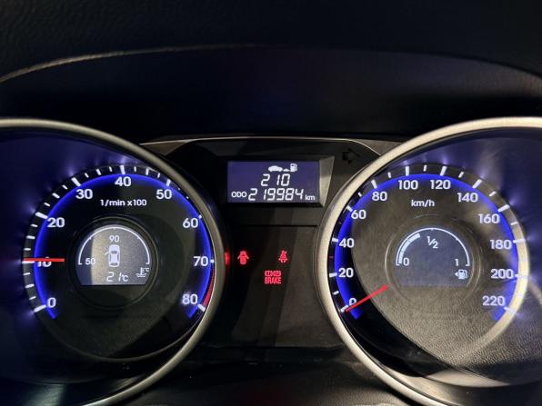 Hyundai ix35 I с пробегом 2012 года, цена 1 049 000 рублей, 220000 км, внедорожник, Автокод Объявления