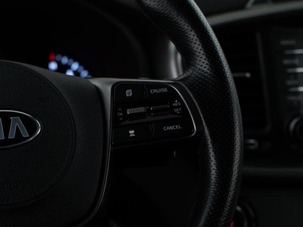 Kia Sorento III Prime Рестайлинг с пробегом 2017 года, цена 3 249 050 рублей, 132085 км, внедорожник, Автокод Объявления