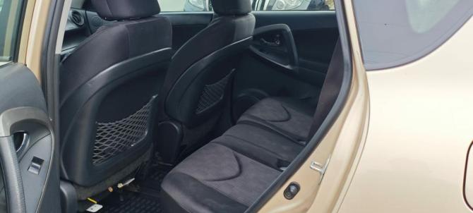 Toyota RAV4 III (XA30) с пробегом 2010 года, цена 1 022 000 рублей, 270000 км, внедорожник, Автокод Объявления