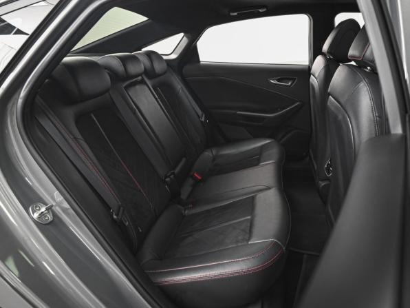 Hyundai Lafesta I Рестайлинг с пробегом 2023 года, цена 2 548 000 рублей, 54722 км, седан, Автокод Объявления