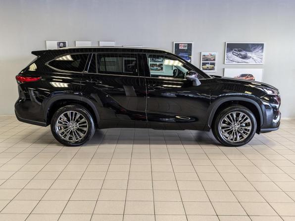 Toyota Highlander IV (XU70) с пробегом 2025 года, цена 5 649 500 рублей, 10 км, внедорожник, Автокод Объявления