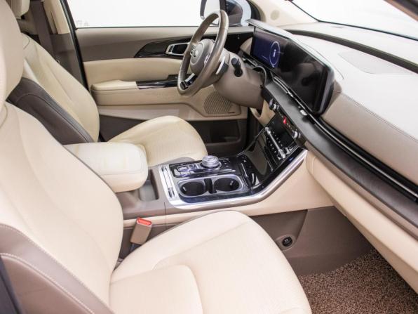 Kia Carnival IV с пробегом 2021 года, цена 3 690 000 рублей, 117337 км, минивэн, Автокод Объявления