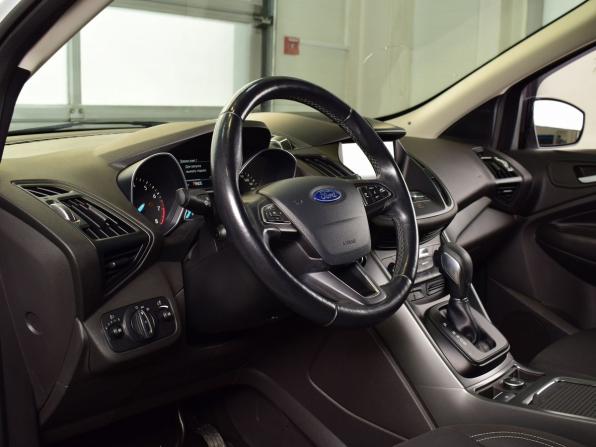 Ford Kuga II Рестайлинг с пробегом 2018 года, цена 1 579 995 рублей, 136009 км, внедорожник, Автокод Объявления