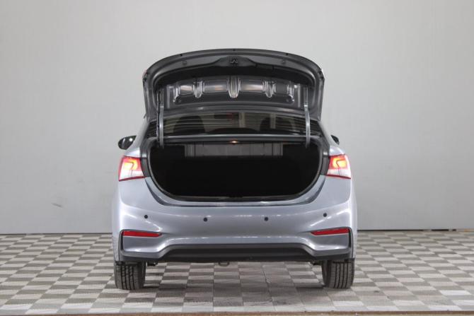 Hyundai Solaris II с пробегом 2019 года, цена 1 084 000 рублей, 115843 км, седан, Автокод Объявления