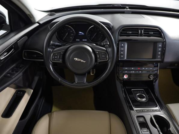 Jaguar XE I с пробегом 2016 года, цена 1 499 000 рублей, 137316 км, седан, Автокод Объявления