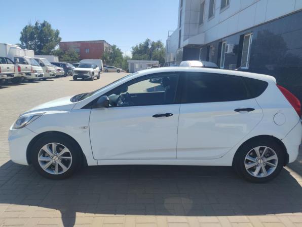 Hyundai Solaris I с пробегом 2012 года, цена 929 900 рублей, 150170 км, хэтчбек, Автокод Объявления