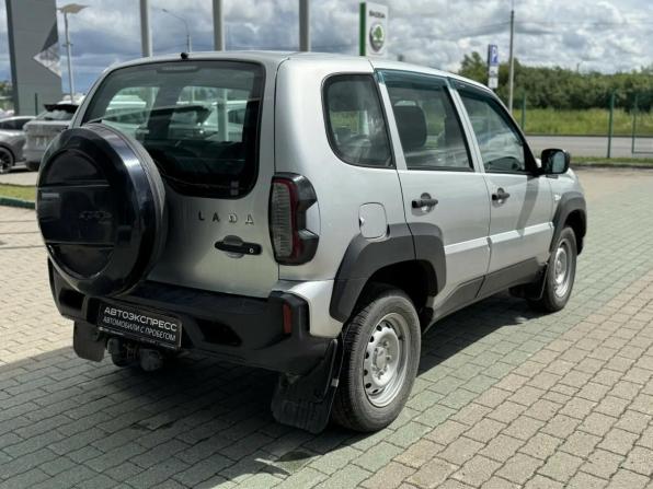 Lada (ВАЗ) Niva Travel I с пробегом 2021 года, цена 990 000 рублей, 60000 км, внедорожник, Автокод Объявления