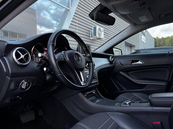 Mercedes-Benz GLA I (X156) с пробегом 2015 года, цена 2 415 000 рублей, 45000 км, внедорожник, Автокод Объявления