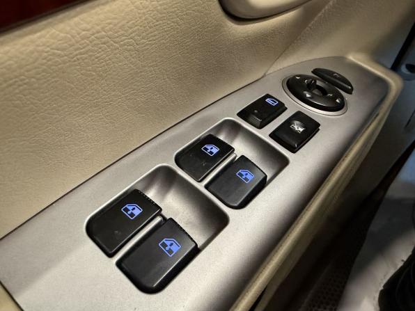 Hyundai Santa Fe II с пробегом 2008 года, цена 1 050 000 рублей, 163000 км, внедорожник, Автокод Объявления