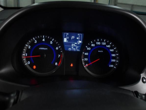Hyundai Solaris I Рестайлинг с пробегом 2014 года, цена 824 000 рублей, 191757 км, седан, Автокод Объявления