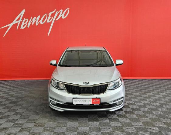 Kia Rio III Рестайлинг с пробегом 2015 года, цена 1 049 000 рублей, 158702 км, седан, Автокод Объявления