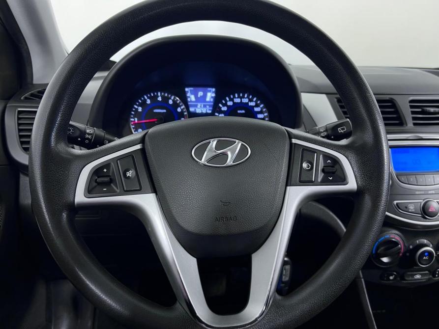 Hyundai Solaris I Ростов-на-Дону  - изображение 11