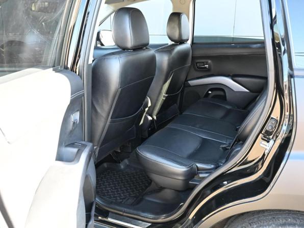 Mitsubishi Outlander II Рестайлинг с пробегом 2011 года, цена 1 060 000 рублей, 224896 км, внедорожник, Автокод Объявления