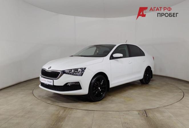 Skoda Rapid I Рестайлинг с пробегом 2020 года, цена 1 352 000 рублей, 174683 км, лифтбек, Автокод Объявления