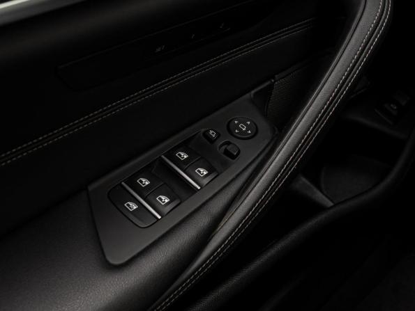 BMW 5 серии VII (G30/G31/G38) Рестайлинг с пробегом 2021 года, цена 6 148 000 рублей, 66850 км, седан, Автокод Объявления