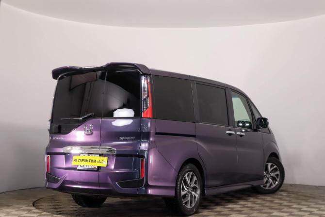 Honda Stepwgn V с пробегом 2017 года, цена 2 119 000 рублей, 106000 км, минивэн, Автокод Объявления