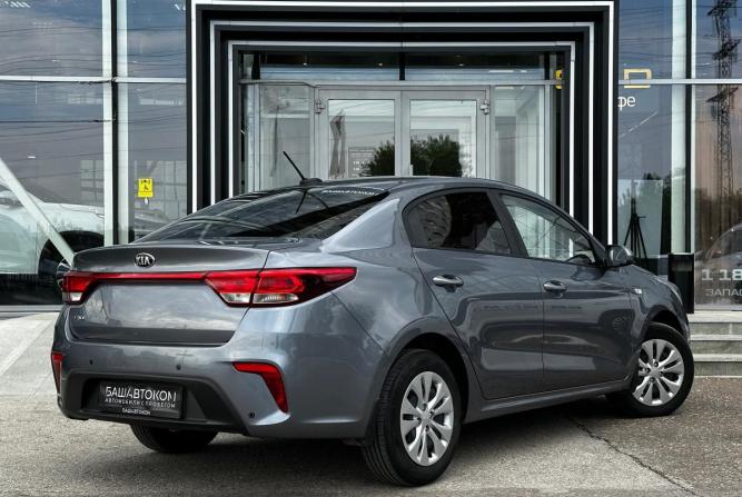 Kia Rio IV с пробегом 2018 года, цена 1 325 000 рублей, 139796 км, седан, Автокод Объявления