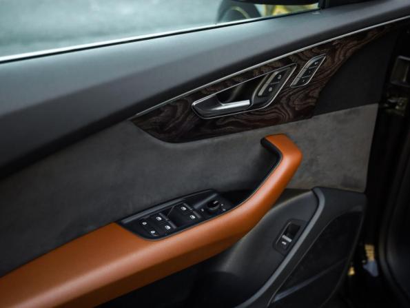 Audi Q8 I (4M) с пробегом 2018 года, цена 4 249 000 рублей, 241959 км, внедорожник, Автокод Объявления