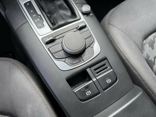 Audi A3 III (8V) с пробегом 2015 года, цена 1 404 000 рублей, 196291 км, седан, Автокод Объявления