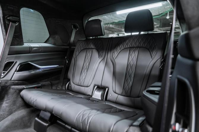 Новый BMW X7 I (G07) Рестайлинг 2025 года, цена 15 700 000 рублей, внедорожник, Автокод Объявления