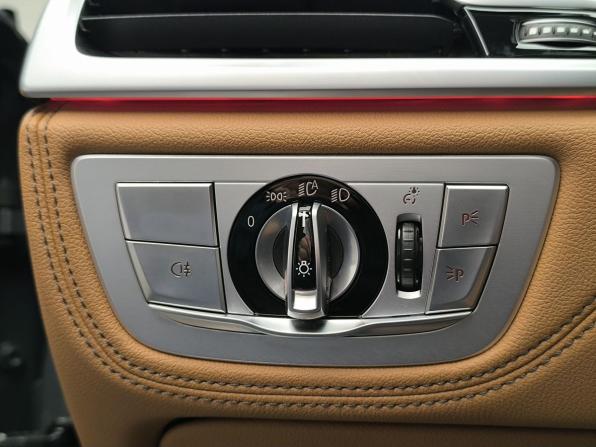 BMW 7 серии VI (G11/G12) Рестайлинг с пробегом 2019 года, цена 6 540 000 рублей, 86710 км, седан, Автокод Объявления