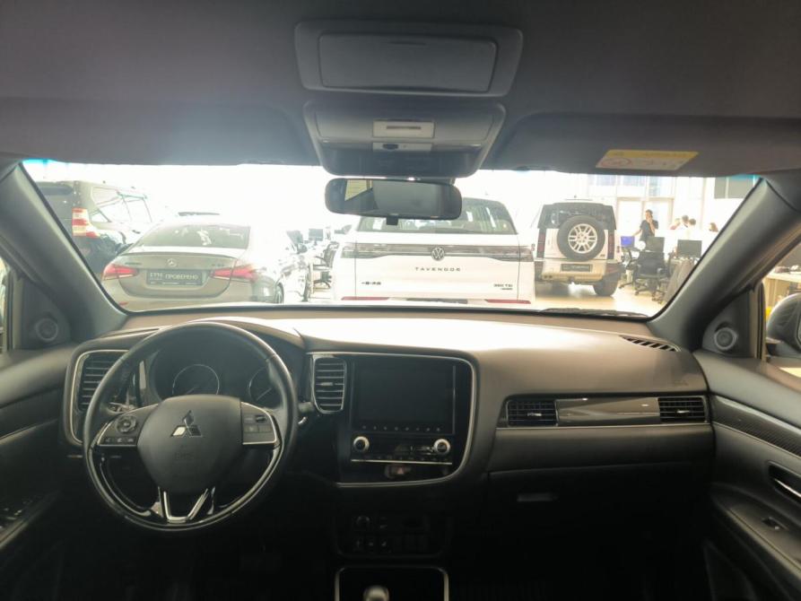 Mitsubishi Outlander III Рестайлинг 3 Казань  - изображение 17