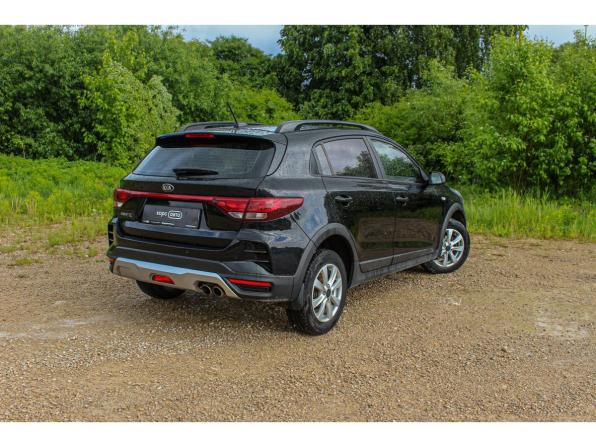Kia Rio IV Рестайлинг с пробегом 2021 года, цена 1 736 600 рублей, 76220 км, хэтчбек, Автокод Объявления