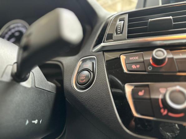 BMW 2 серии F22 Рестайлинг с пробегом 2018 года, цена 2 290 000 рублей, 56649 км, купе, Автокод Объявления