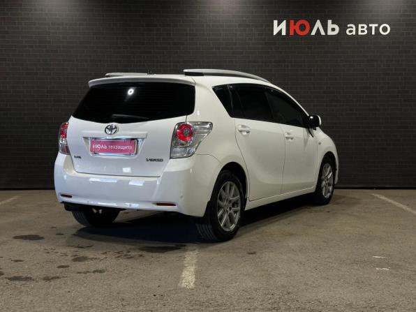 Toyota Verso I Рестайлинг с пробегом 2012 года, цена 1 440 000 рублей, 147657 км, компактвэн, Автокод Объявления