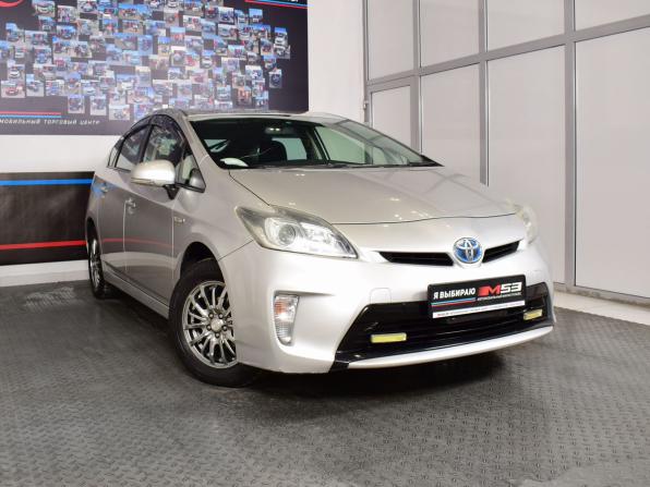 Toyota Prius III Рестайлинг (XW30) с пробегом 2012 года, цена 1 179 995 рублей, 186727 км, лифтбек, Автокод Объявления