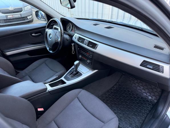 BMW 3 серии V (E90/E91/E92/E93) Рестайлинг с пробегом 2011 года, цена 999 000 рублей, 200572 км, седан, Автокод Объявления