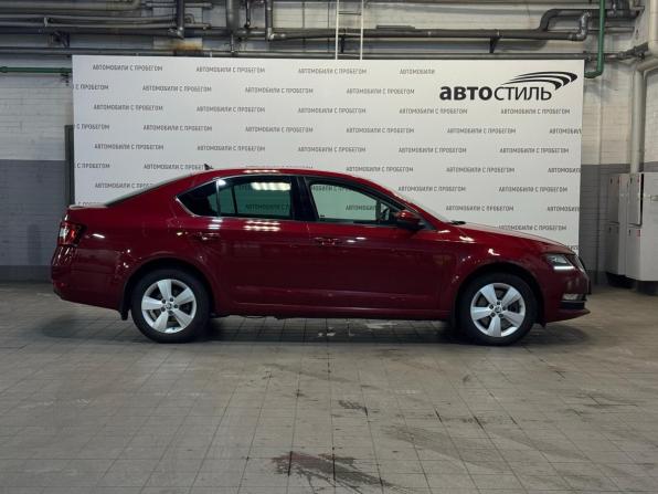 Skoda Octavia III (A7) Рестайлинг с пробегом 2018 года, цена 1 799 000 рублей, 197000 км, лифтбек, Автокод Объявления