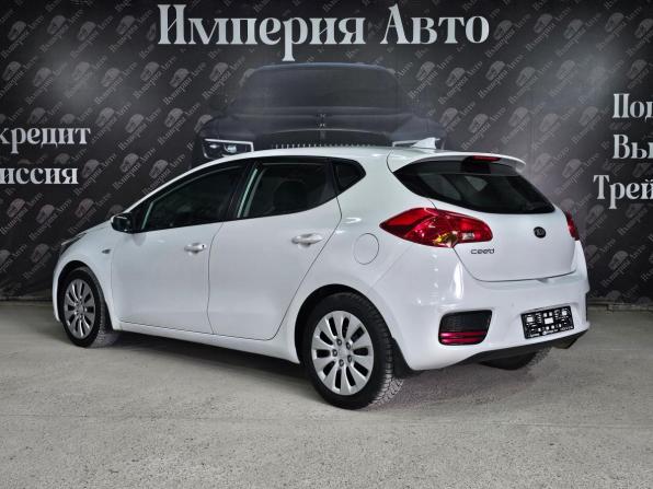 Kia Ceed II Рестайлинг с пробегом 2017 года, цена 1 245 000 рублей, 117159 км, хэтчбек, Автокод Объявления