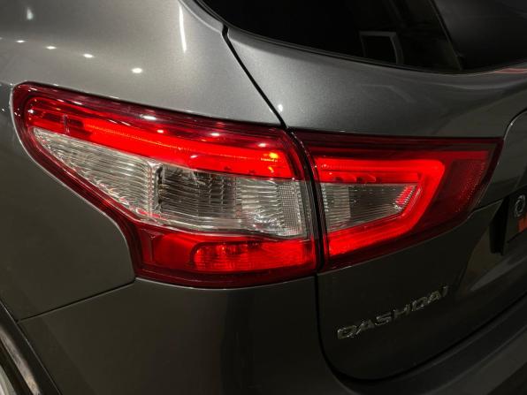Nissan Qashqai II с пробегом 2017 года, цена 1 390 000 рублей, 178329 км, внедорожник, Автокод Объявления