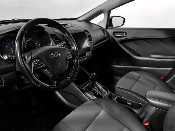 Kia Cerato III Рестайлинг (Classic) с пробегом 2018 года, цена 1 423 700 рублей, 89402 км, седан, Автокод Объявления