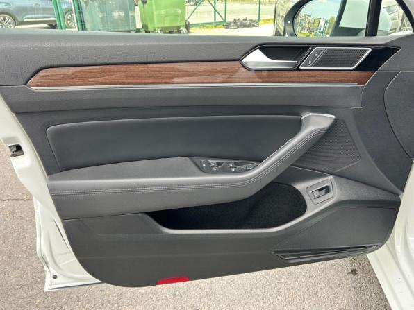 Volkswagen Passat B8 с пробегом 2018 года, цена 1 920 000 рублей, 161000 км, седан, Автокод Объявления