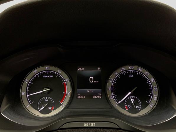 Skoda Karoq I с пробегом 2020 года, цена 2 249 000 рублей, 86123 км, внедорожник, Автокод Объявления