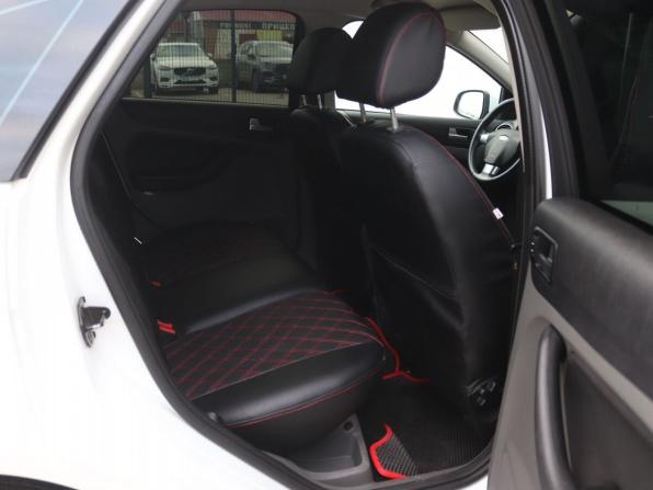 Ford Focus II Рестайлинг с пробегом 2011 года, цена 599 000 рублей, 132000 км, хэтчбек, Автокод Объявления