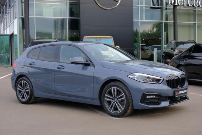 BMW 1 серии III (F40) с пробегом 2021 года, цена 3 045 000 рублей, 28382 км, хэтчбек, Автокод Объявления