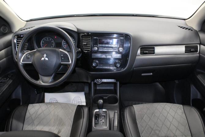 Mitsubishi Outlander III с пробегом 2013 года, цена 1 399 000 рублей, 215000 км, внедорожник, Автокод Объявления