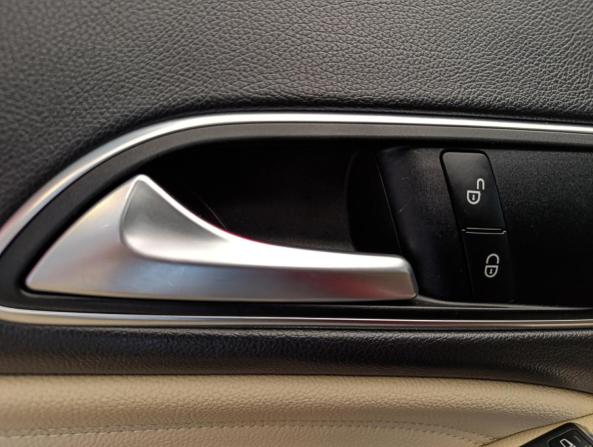 Mercedes-Benz CLA I (C117 X117) Рестайлинг с пробегом 2018 года, цена 2 150 000 рублей, 87700 км, седан, Автокод Объявления