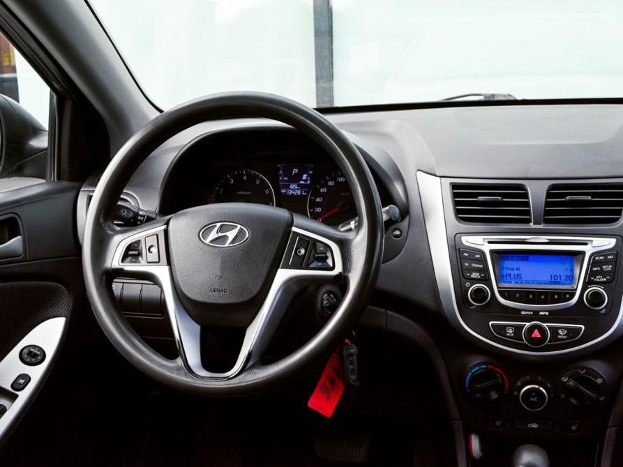 Hyundai Solaris I Екатеринбург  - изображение 19